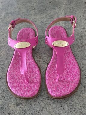 Michael Kors Pink Logo T-Strap Sandals with Gold Plaque